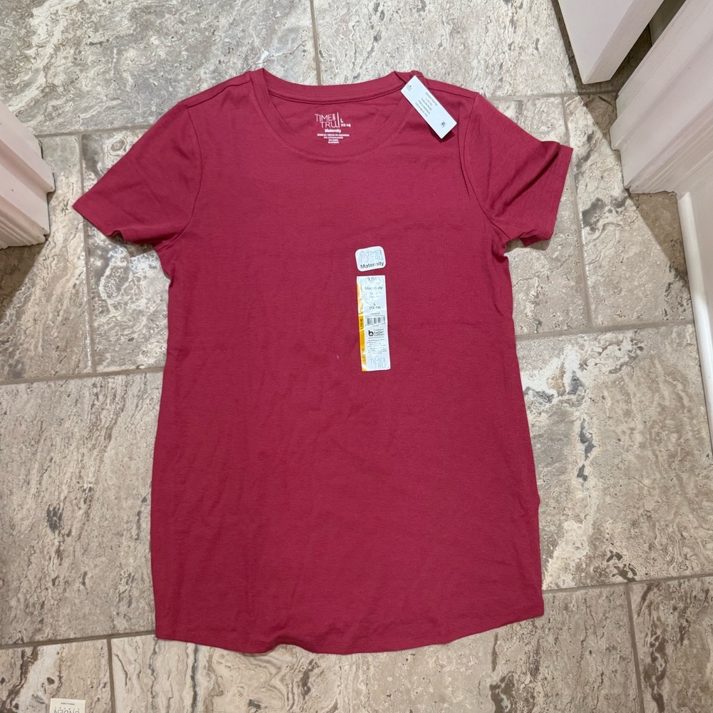 NWT Large Maternity Women's Red T-Shirt